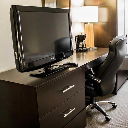 Sleep Inn Geistown Экстерьер фото
