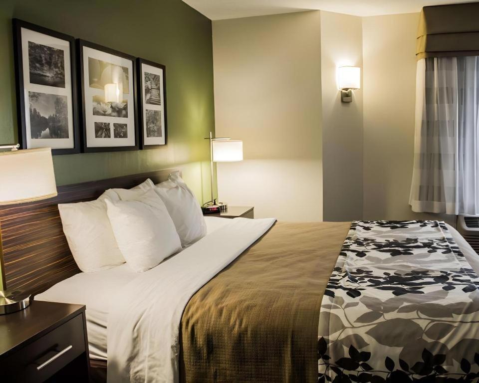 Sleep Inn Geistown Экстерьер фото