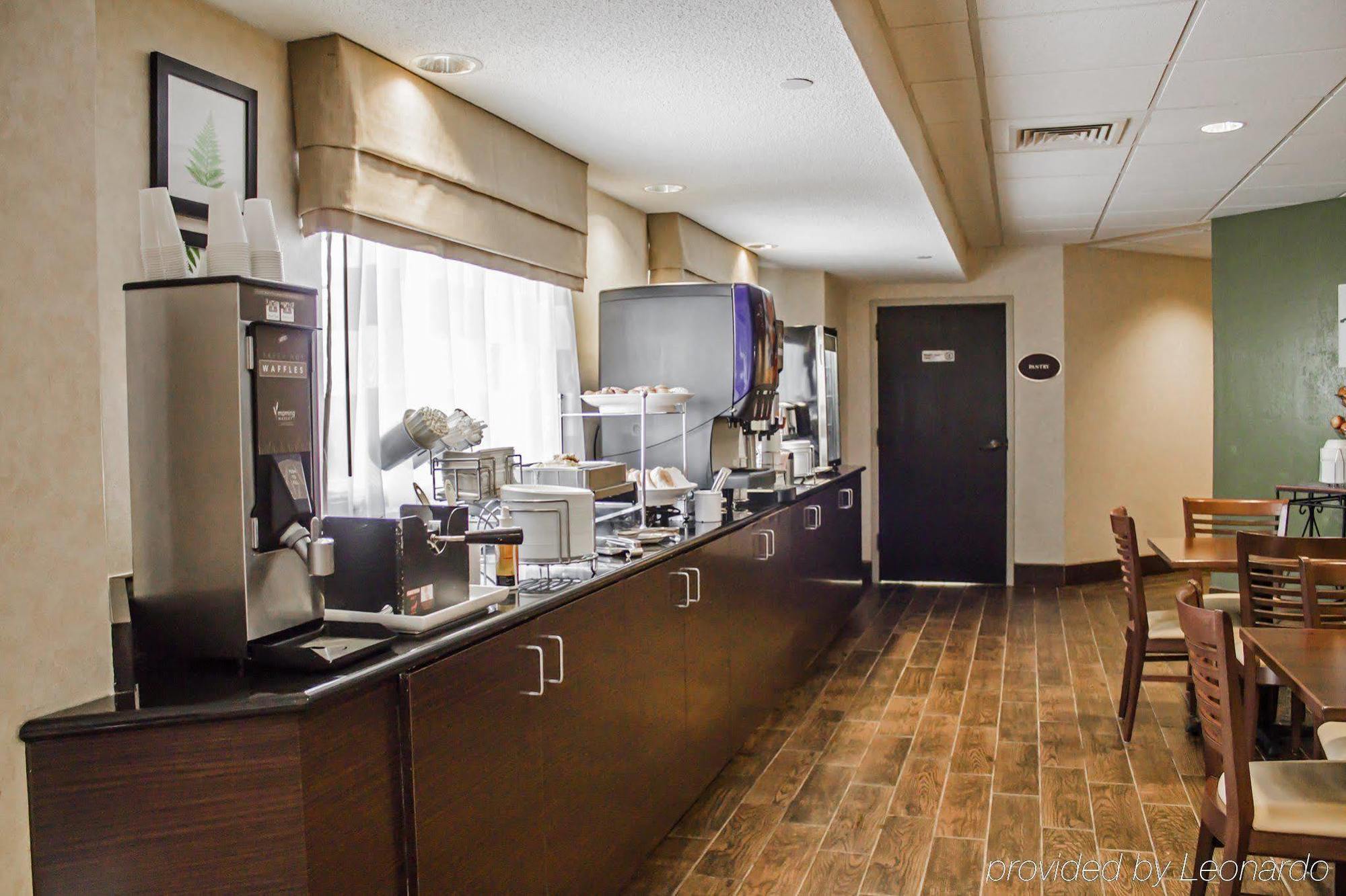 Sleep Inn Geistown Экстерьер фото